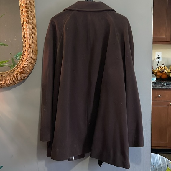 Beautiful chocolate brown wool Lands End coat. - Picture 4 of 4